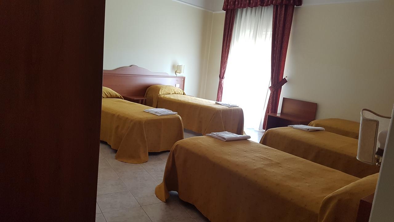 סן ג'יואבאני רוטונדו Hotel Dei Cappuccini מראה חיצוני תמונה